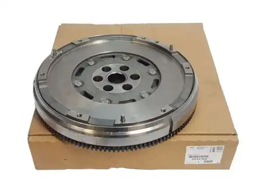 PSA 0532w4 - маховик! двухмассовый\ Citroen C4/C5/DS5, Peugeot 508/3008/5008 1.6D 10>