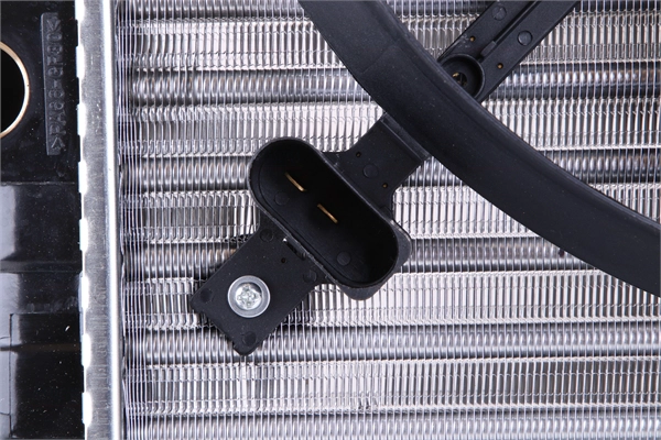 NISSENS 64103 - Радиатор охлаждения