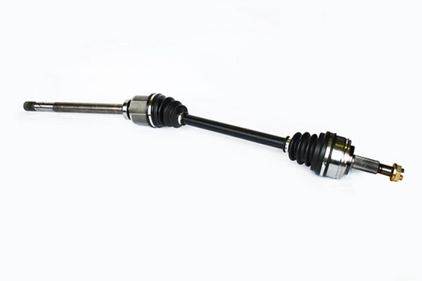 Приводной вал (полуось)