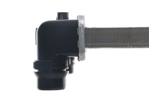 MAHLE CR 30 001S - Радиатор охлаждения