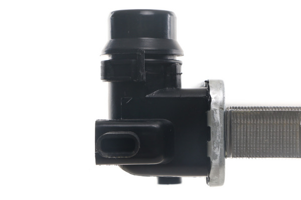 MAHLE CR 30 001S - Радиатор охлаждения