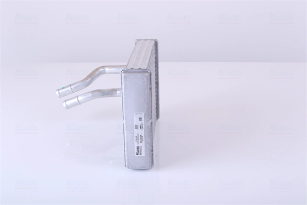 NISSENS 77610 - Радиатор печки