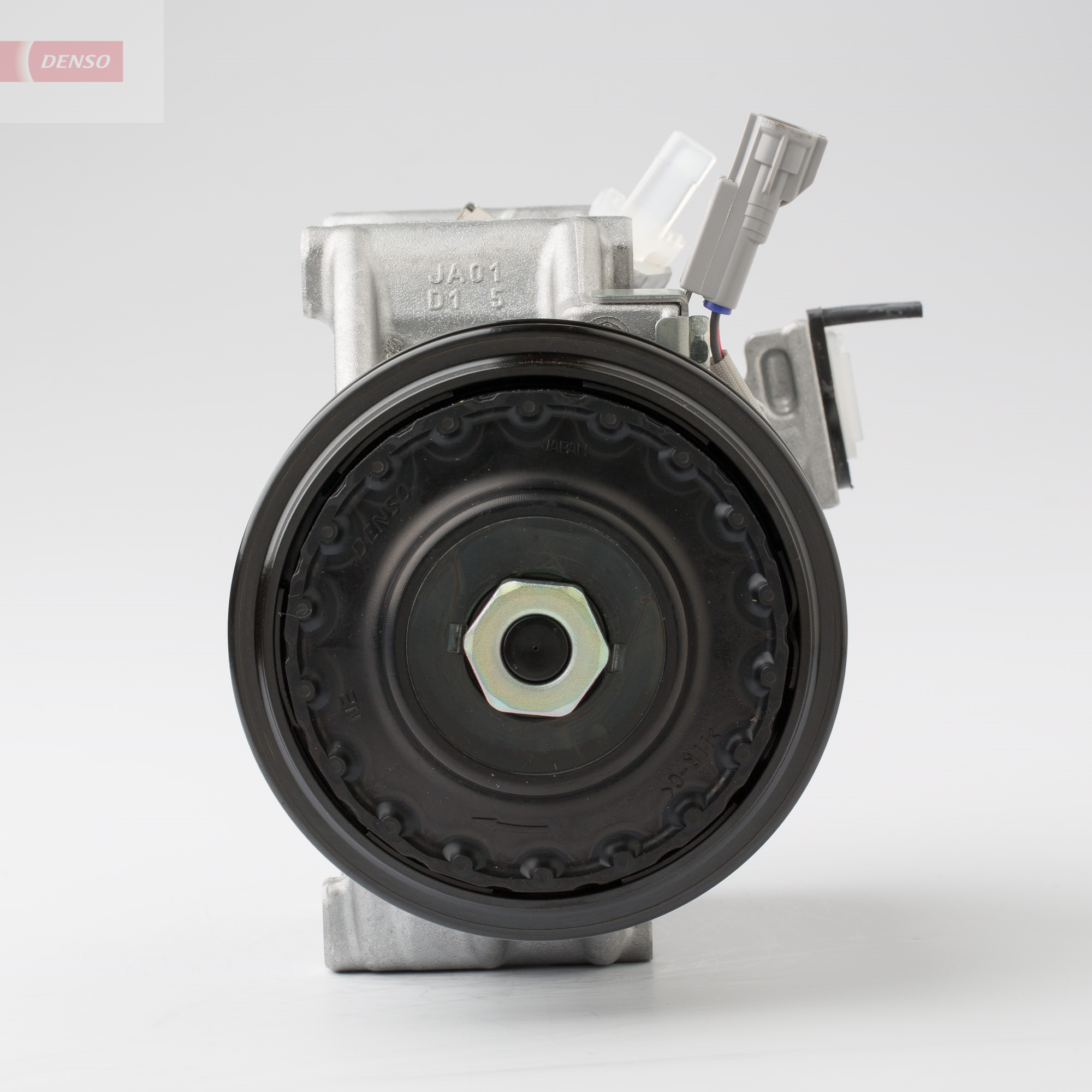 DENSO DCP50252 - Компрессор кондиционера