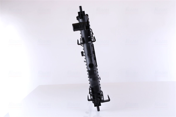 NISSENS 61677 - Радиатор охлаждения