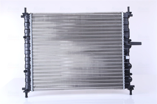 NISSENS 61786 - Радиатор охлаждения