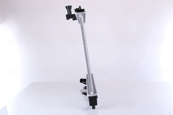 NISSENS 68509 - Радиатор охлаждения