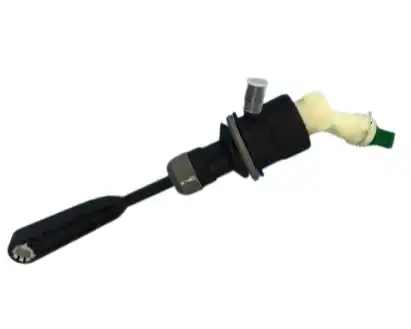 RENAULT 306100394r - цилиндр сцепления главный