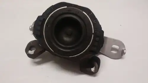 VOLVO 31262676 - опора двигателя правая