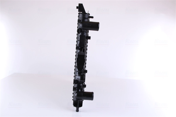 NISSENS 61842 - Радиатор охлаждения