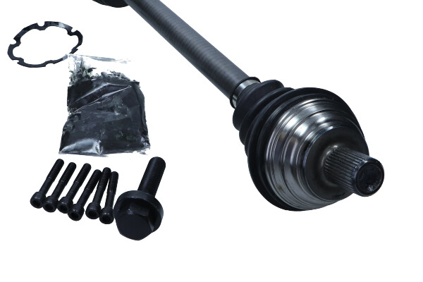 Приводной вал (полуось)