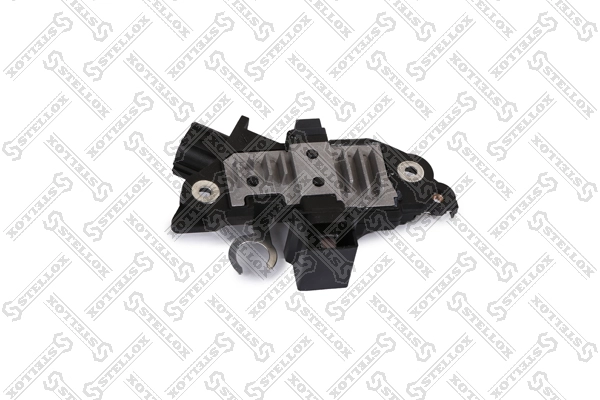 Регулятор напряжения