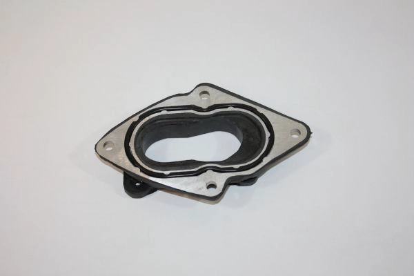 Фланец карбюратора