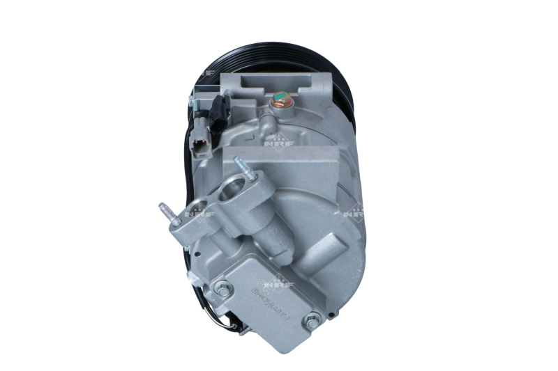 NRF 32670 - Компрессор кондиционера