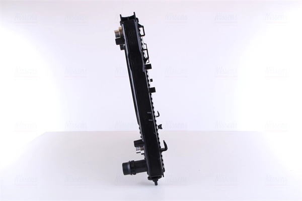 NISSENS 60498 - Радиатор, охлаждение двигателя ** FIRST FIT **