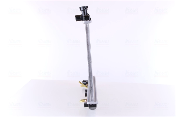 NISSENS 67023 - Радиатор охлаждения