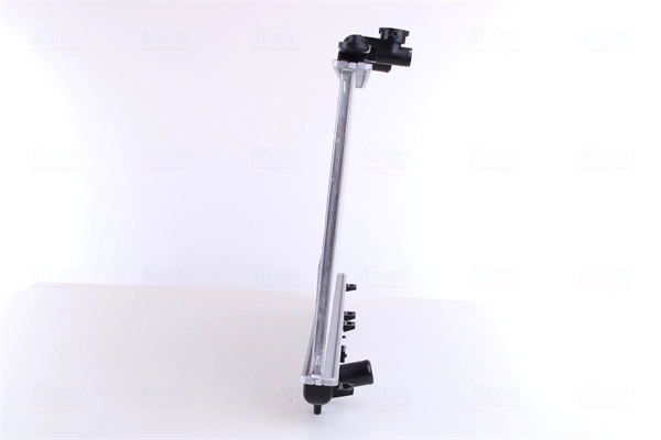 NISSENS 67026 - Радиатор охлаждения