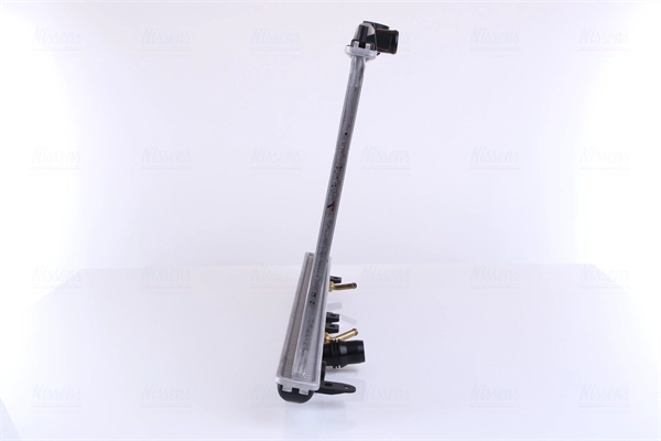 NISSENS 68152 - Радиатор охлаждения