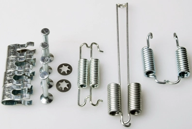 DENCKERMANN B160101 - Ремкомплект тормозных колодок ручника