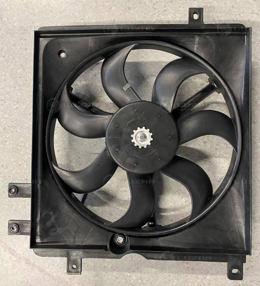 LUZAR LFK 3026 - Вентилятор радиатора