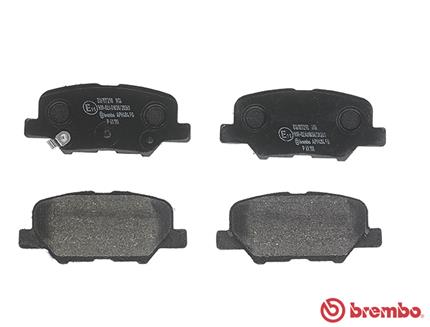 BREMBO P 61 111 - Комплект тормозных колодок, дисковый тормоз PRIME LINE
