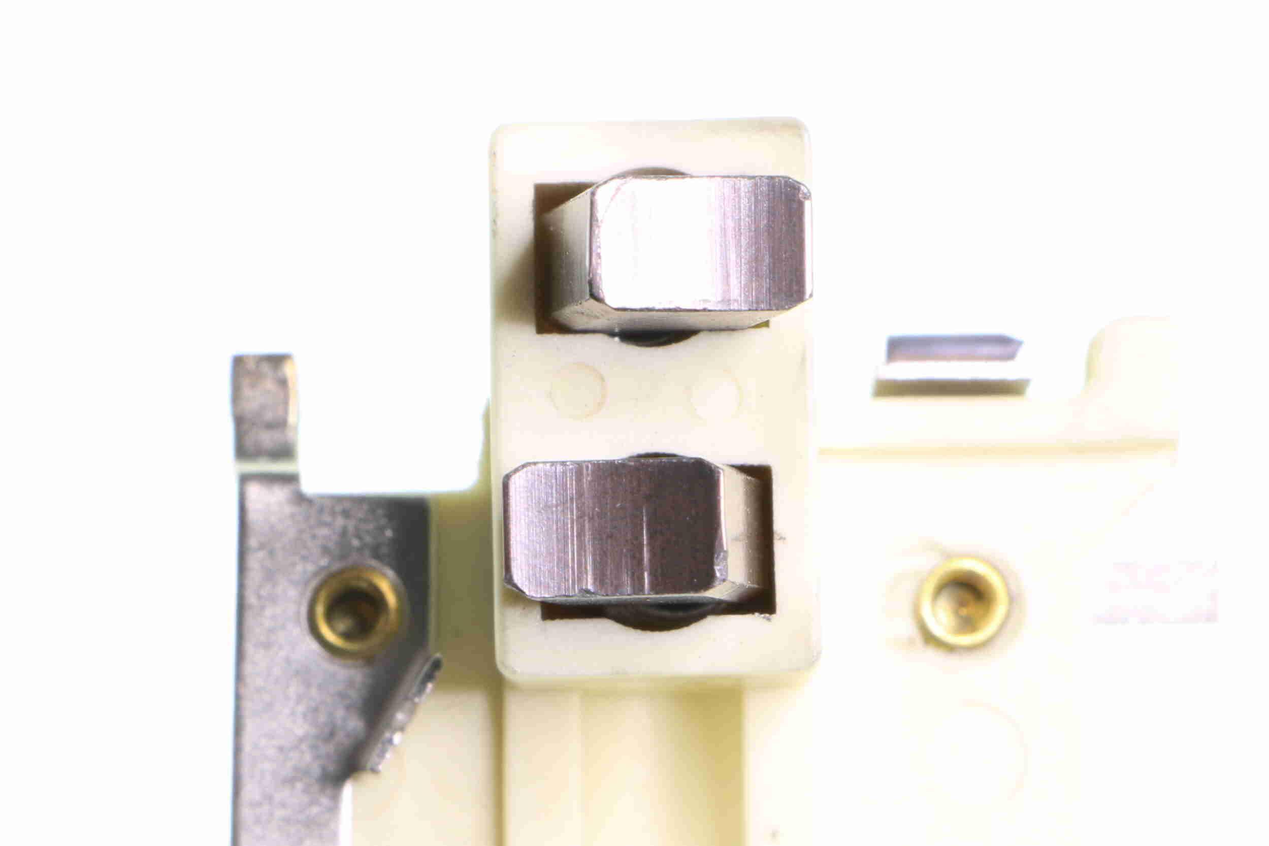 VEMO V30-77-0009 - Регулятор генератора Original VEMO Quality