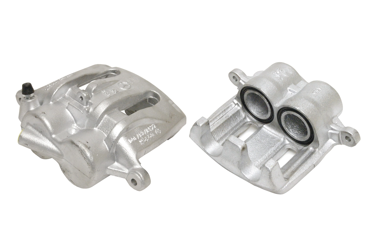 BOSCH 0 986 135 032 - Тормозной суппорт