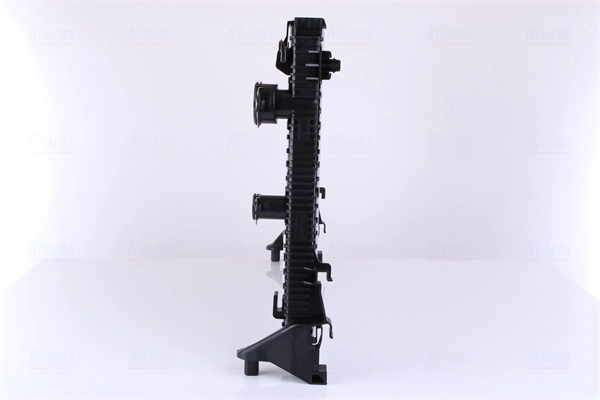 NISSENS 67164 - Радиатор охлаждения