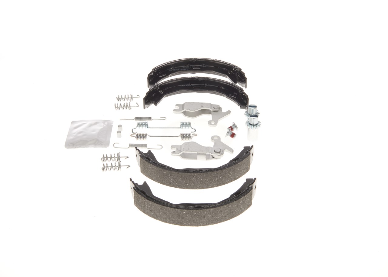 BOSCH 0 204 113 816 - Барабанные колодки