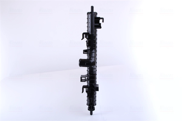 NISSENS 606047 - Радиатор, охлаждение двигателя ** FIRST FIT **