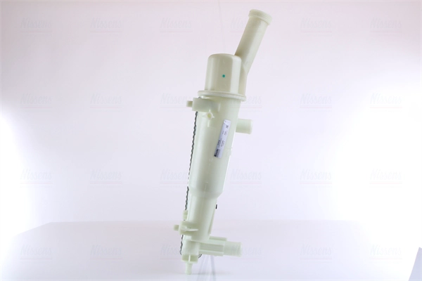 NISSENS 61858 - Радиатор охлаждения