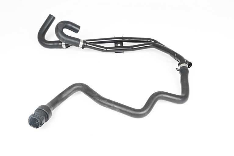 BSG BSG 70-720-189 - Патрубки системы охлаждения