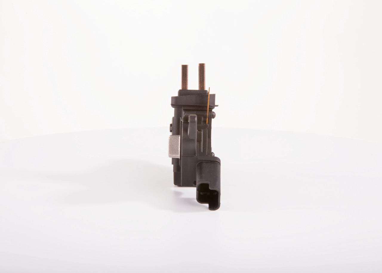 BOSCH F 00M 145 322 - Регулятор напряжения