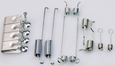 DENCKERMANN B160014 - Ремкомплект тормозных колодок ручника