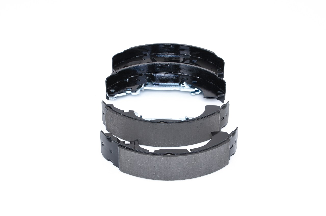BOSCH 0 986 487 956 - Барабанные колодки