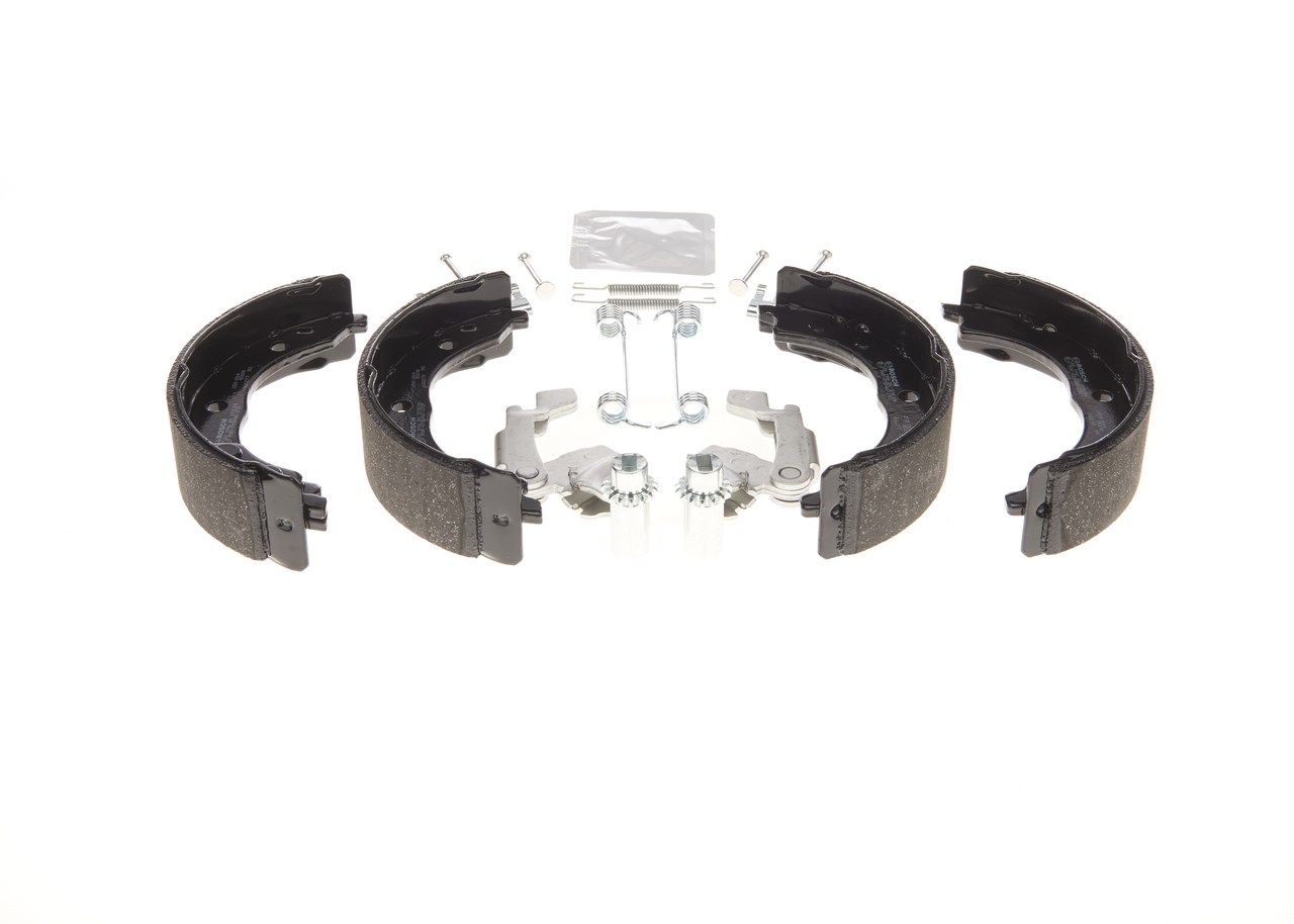 BOSCH 0 204 113 821 - Барабанные колодки