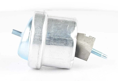 BSG BSG 65-700-172 - Подушка двигателя