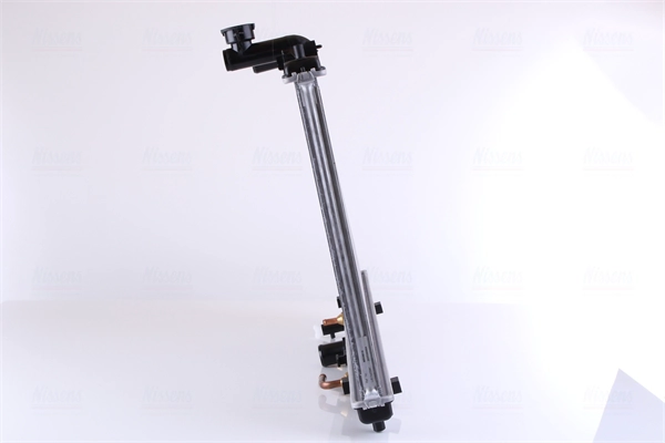 NISSENS 68537 - Радиатор охлаждения