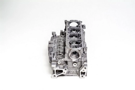 AMC 908833 - Головка блока цилиндров