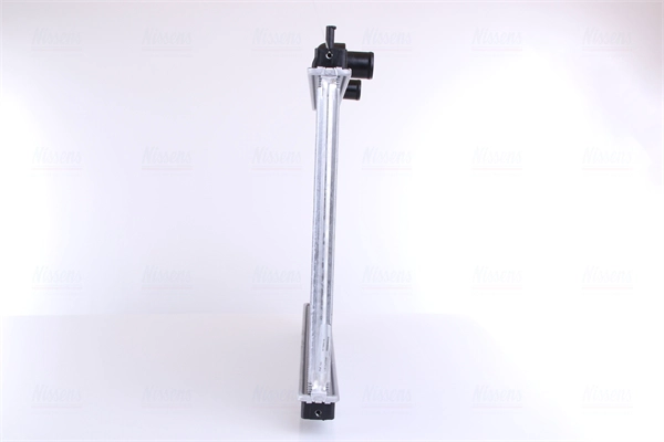 NISSENS 61672A - Радиатор охлаждения