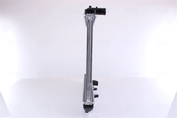 NISSENS 62403A - Радиатор, охлаждение двигателя ** FIRST FIT **