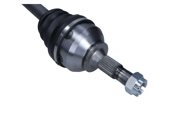 Приводной вал (полуось)