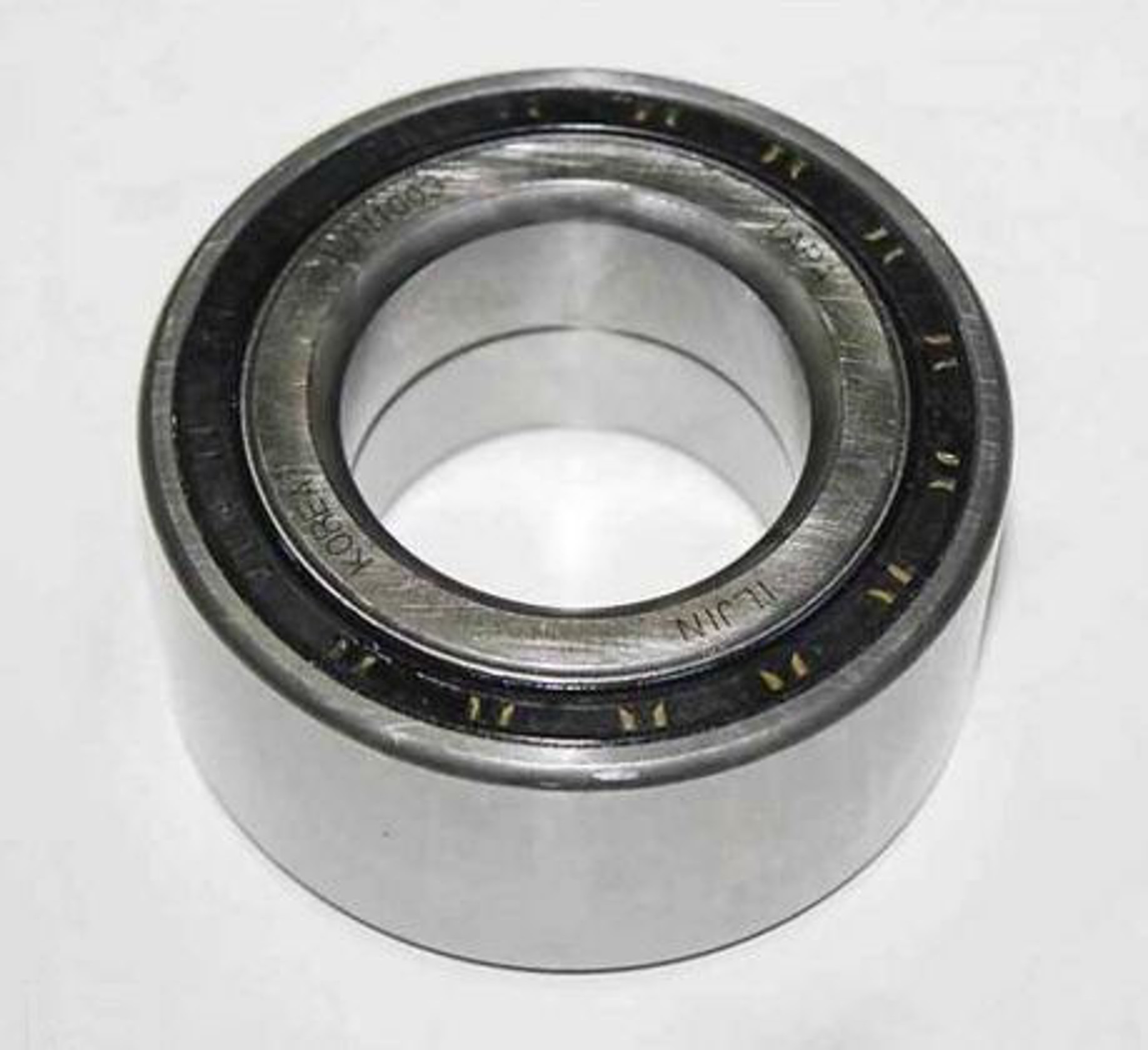 ILJIN ij111003 - подшипник ступицы передн.